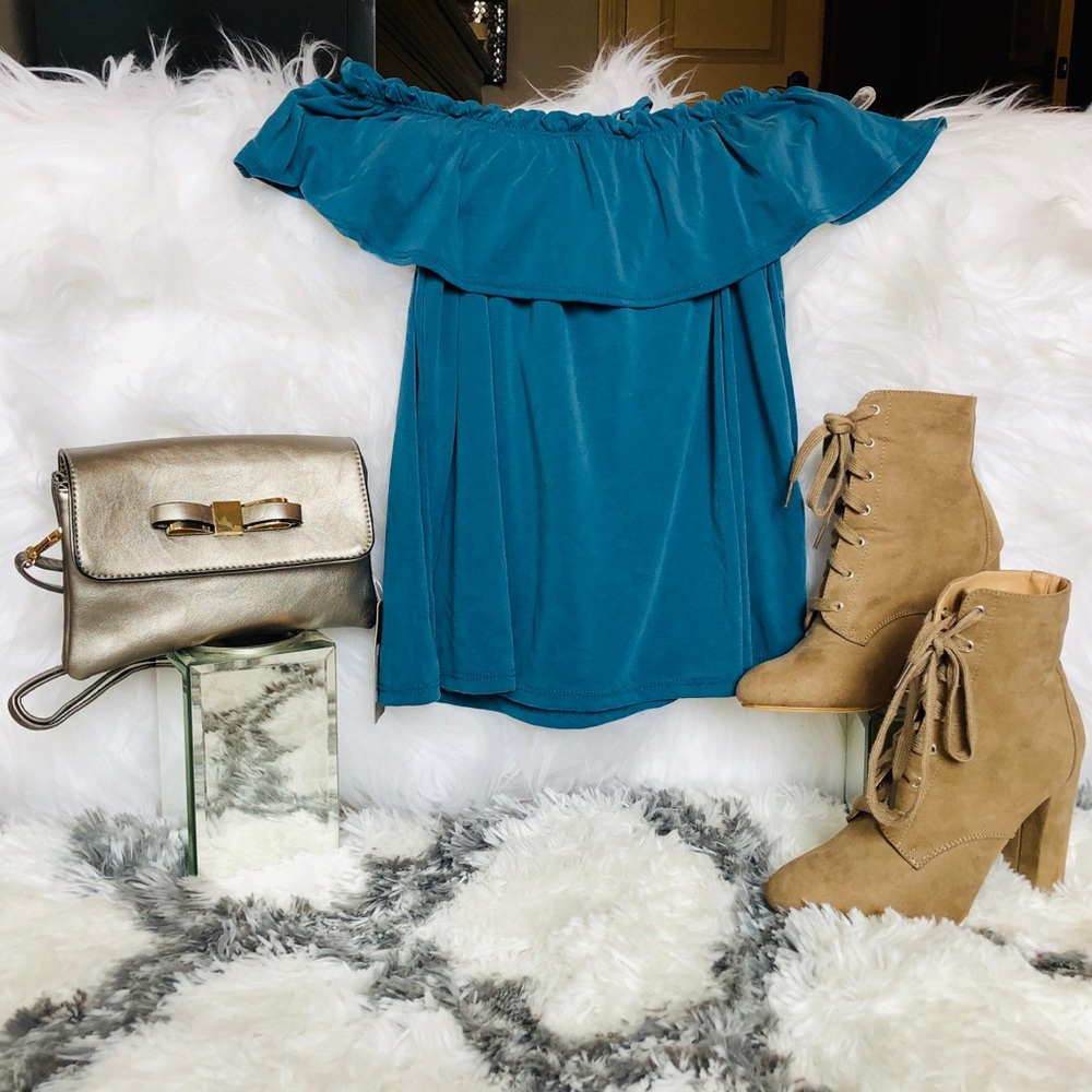 *TRENDY* Blue off The Shoulder Blouse